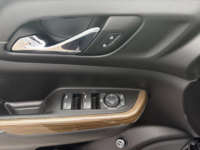 used 2023 GMC Acadia car, priced at $30,500