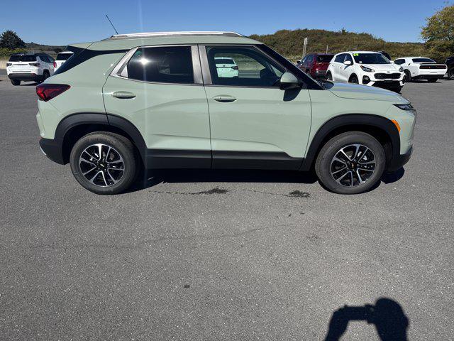 new 2026 Chevrolet TrailBlazer car, priced at $30,265