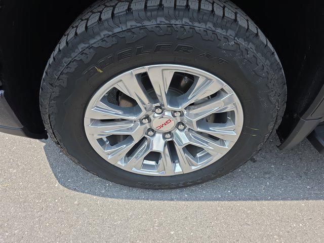 new 2025 GMC Sierra 1500 car, priced at $73,660
