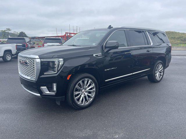 used 2023 GMC Yukon XL car, priced at $67,000