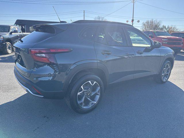 new 2025 Chevrolet Trax car, priced at $24,549