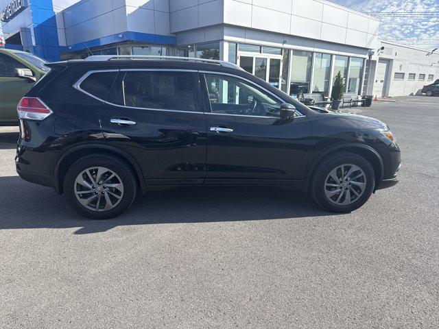 used 2016 Nissan Rogue car