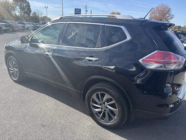 used 2016 Nissan Rogue car