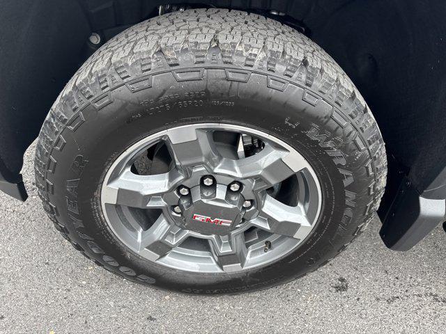 new 2026 GMC Sierra 2500 car, priced at $72,298