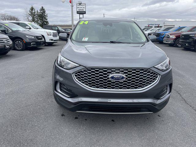 used 2024 Ford Edge car, priced at $28,000
