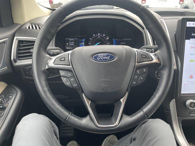 used 2024 Ford Edge car, priced at $28,000