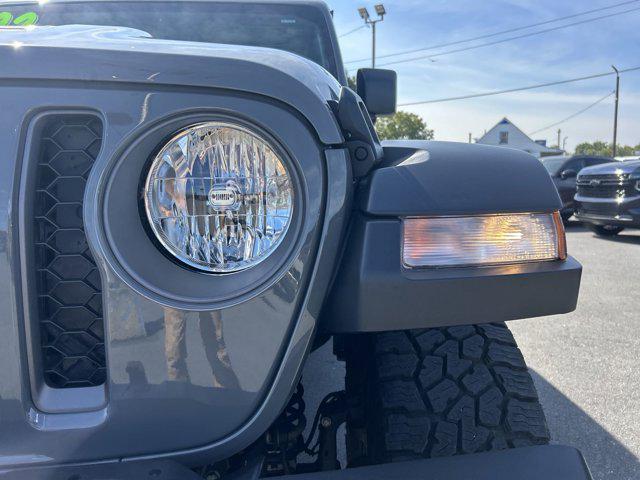 used 2022 Jeep Gladiator car, priced at $39,000