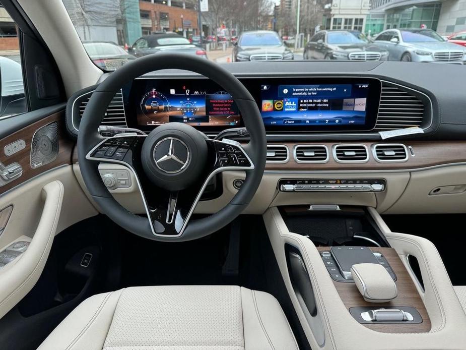 new 2024 Mercedes-Benz GLS 450 car, priced at $90,125