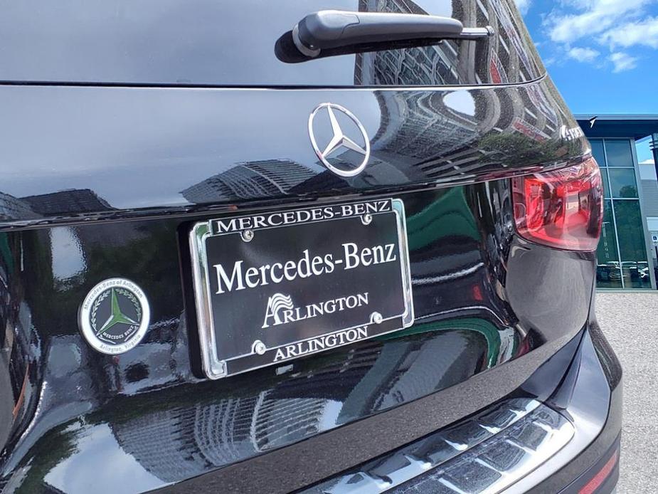 new 2024 Mercedes-Benz GLB 250 car, priced at $47,995