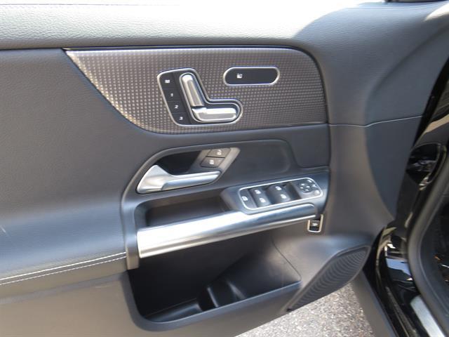 used 2021 Mercedes-Benz GLA 250 car, priced at $26,995