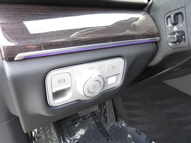 used 2022 Mercedes-Benz GLE 350 car, priced at $49,995