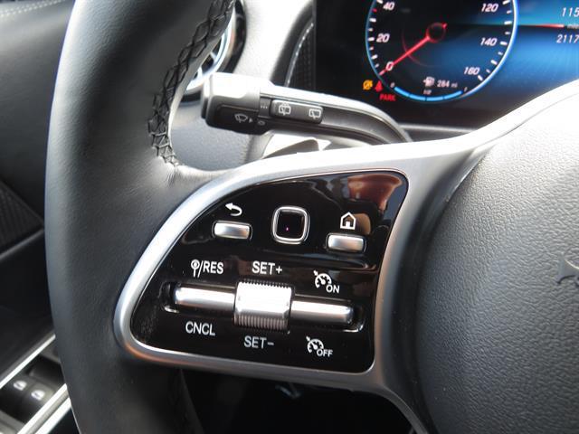 used 2022 Mercedes-Benz GLB 250 car, priced at $32,995