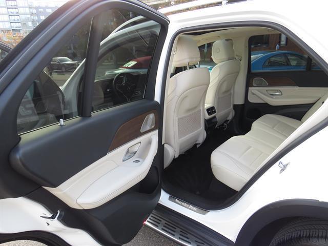 used 2022 Mercedes-Benz GLE 350 car, priced at $41,995