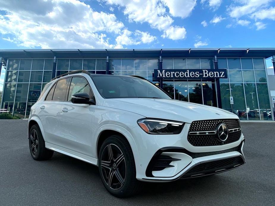 new 2024 Mercedes-Benz GLE 450 Plug-In Hybrid car, priced at $82,110