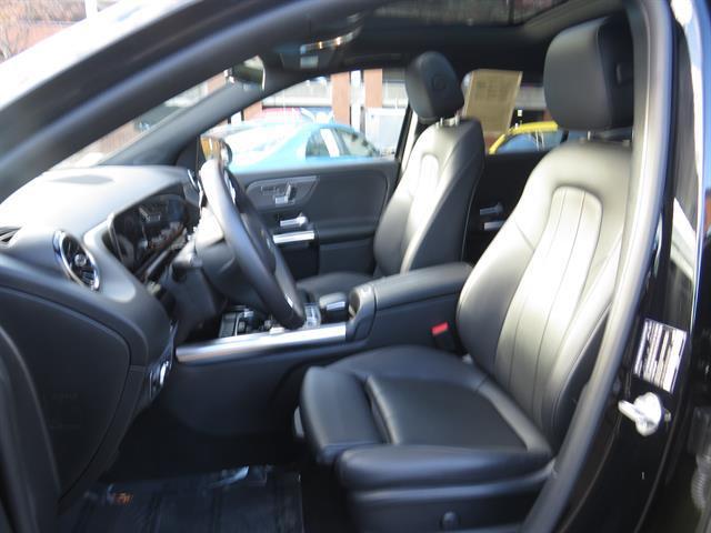 used 2021 Mercedes-Benz GLA 250 car, priced at $25,995