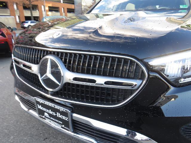 used 2025 Mercedes-Benz GLC 300 car, priced at $47,995