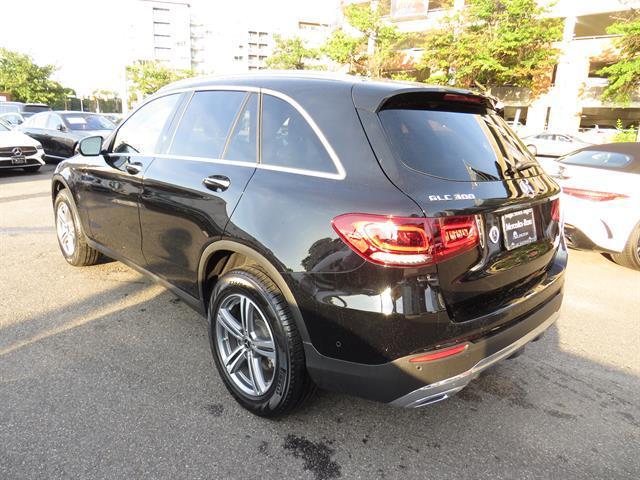 used 2022 Mercedes-Benz GLC 300 car, priced at $34,995