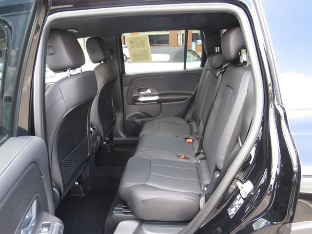 used 2025 Mercedes-Benz GLB 250 car, priced at $37,995
