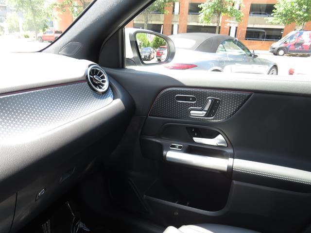 used 2025 Mercedes-Benz GLA 250 car, priced at $40,995