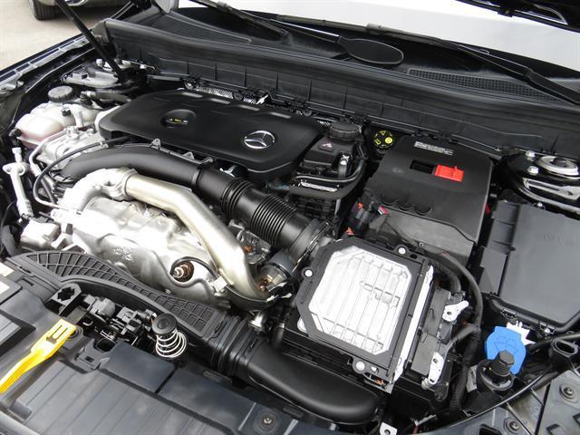 used 2024 Mercedes-Benz GLB 250 car, priced at $36,995