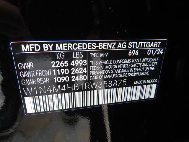 used 2024 Mercedes-Benz GLB 250 car, priced at $36,995