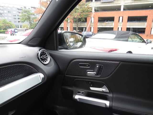 used 2024 Mercedes-Benz GLB 250 car, priced at $36,995