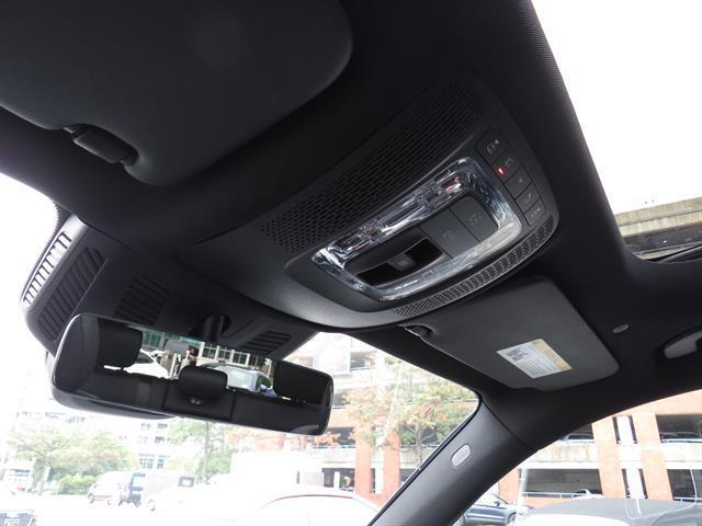 used 2024 Mercedes-Benz GLB 250 car, priced at $36,995