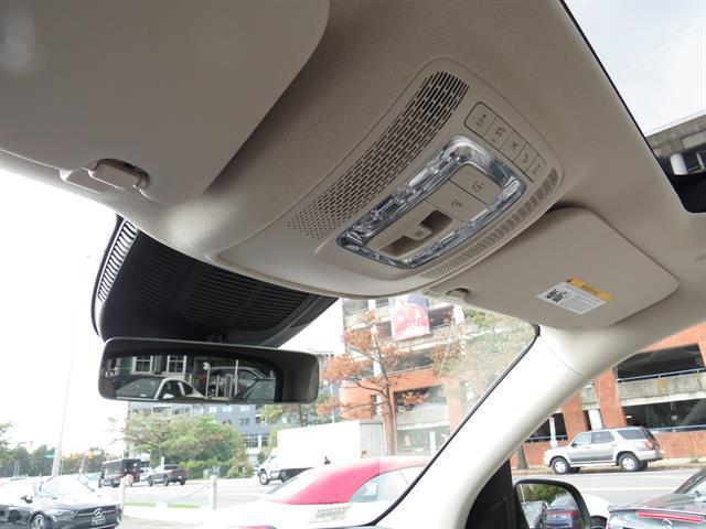 used 2024 Mercedes-Benz GLE 350 car, priced at $52,995