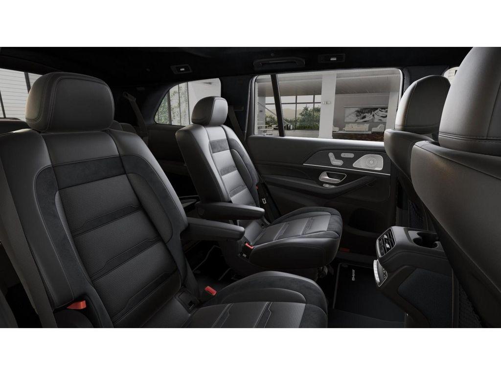 new 2025 Mercedes-Benz AMG GLS 63 car, priced at $162,435