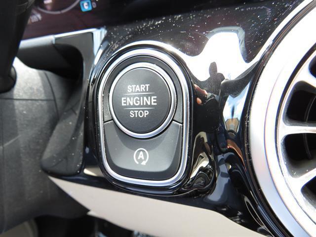 used 2025 Mercedes-Benz GLA 250 car, priced at $39,995