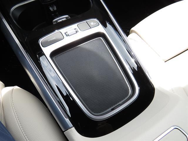 used 2025 Mercedes-Benz GLA 250 car, priced at $39,995