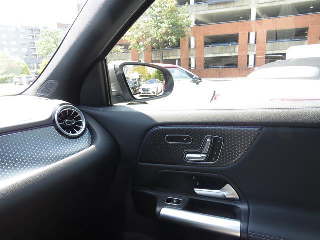 used 2025 Mercedes-Benz GLA 250 car, priced at $37,995