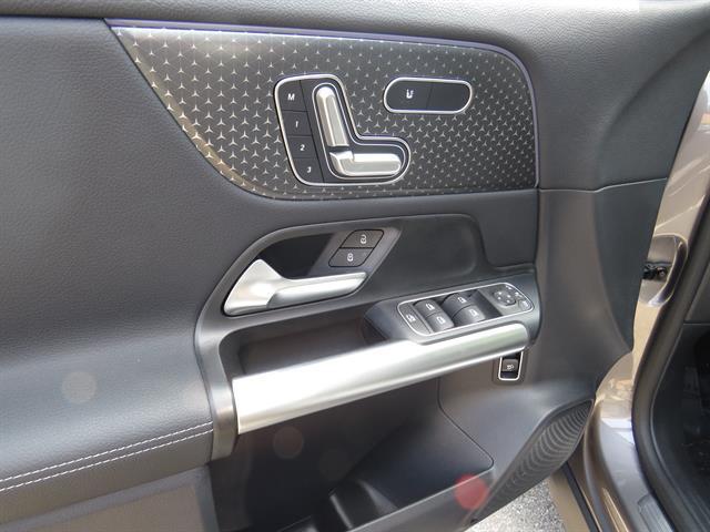 used 2025 Mercedes-Benz GLA 250 car, priced at $37,995