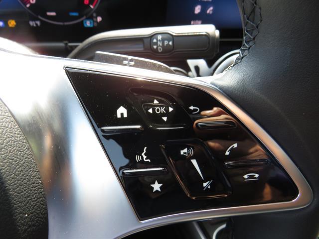 used 2025 Mercedes-Benz GLA 250 car, priced at $37,995