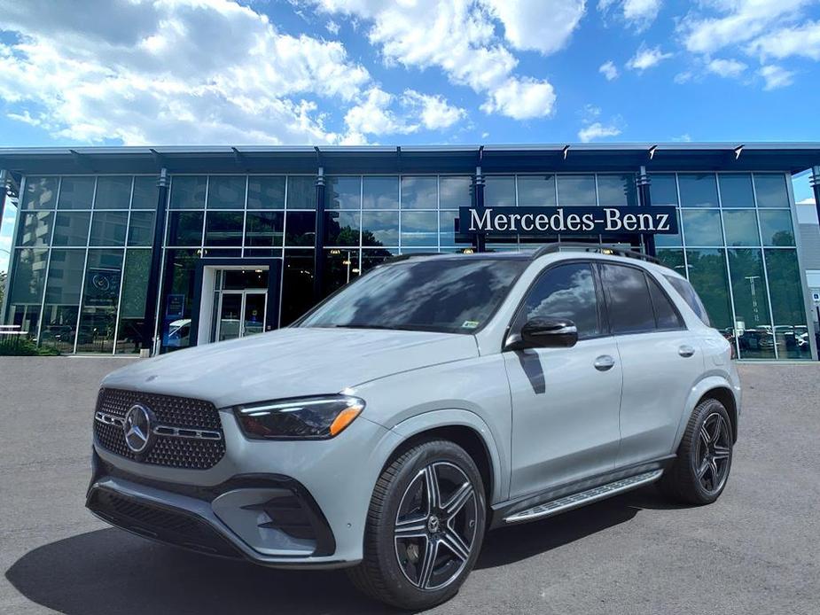 new 2024 Mercedes-Benz GLE 450 Plug-In Hybrid car, priced at $82,945