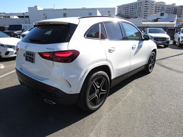 used 2024 Mercedes-Benz GLA 250 car, priced at $42,995