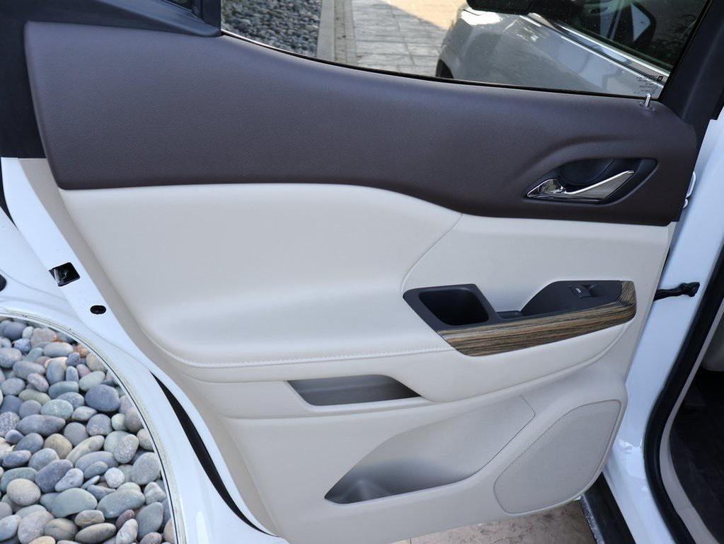 used 2019 GMC Acadia car, priced at $31,490