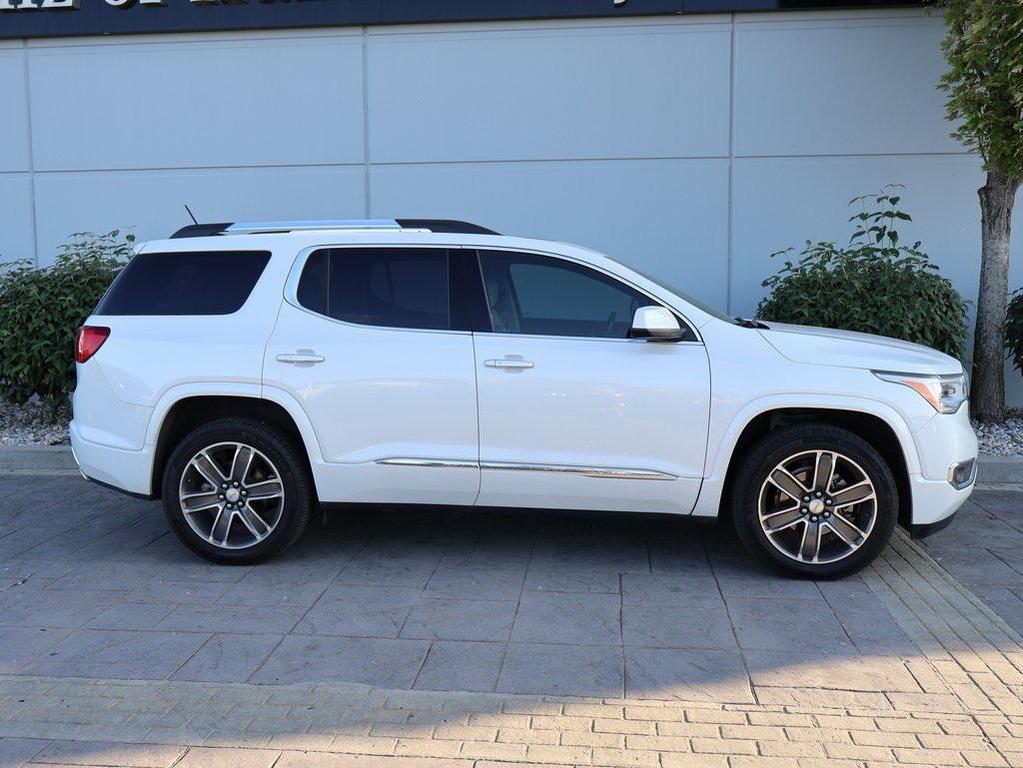 used 2019 GMC Acadia car, priced at $31,490