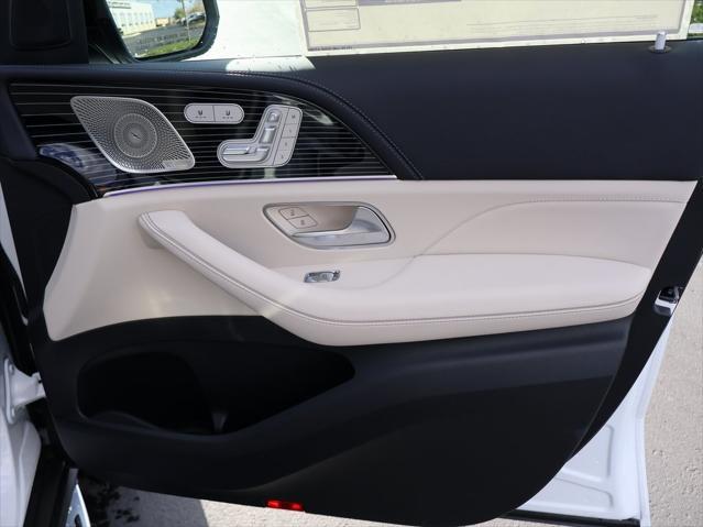 new 2025 Mercedes-Benz AMG GLS 63 car, priced at $160,125