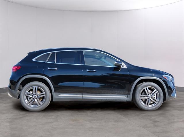 new 2025 Mercedes-Benz GLA 250 car, priced at $49,060