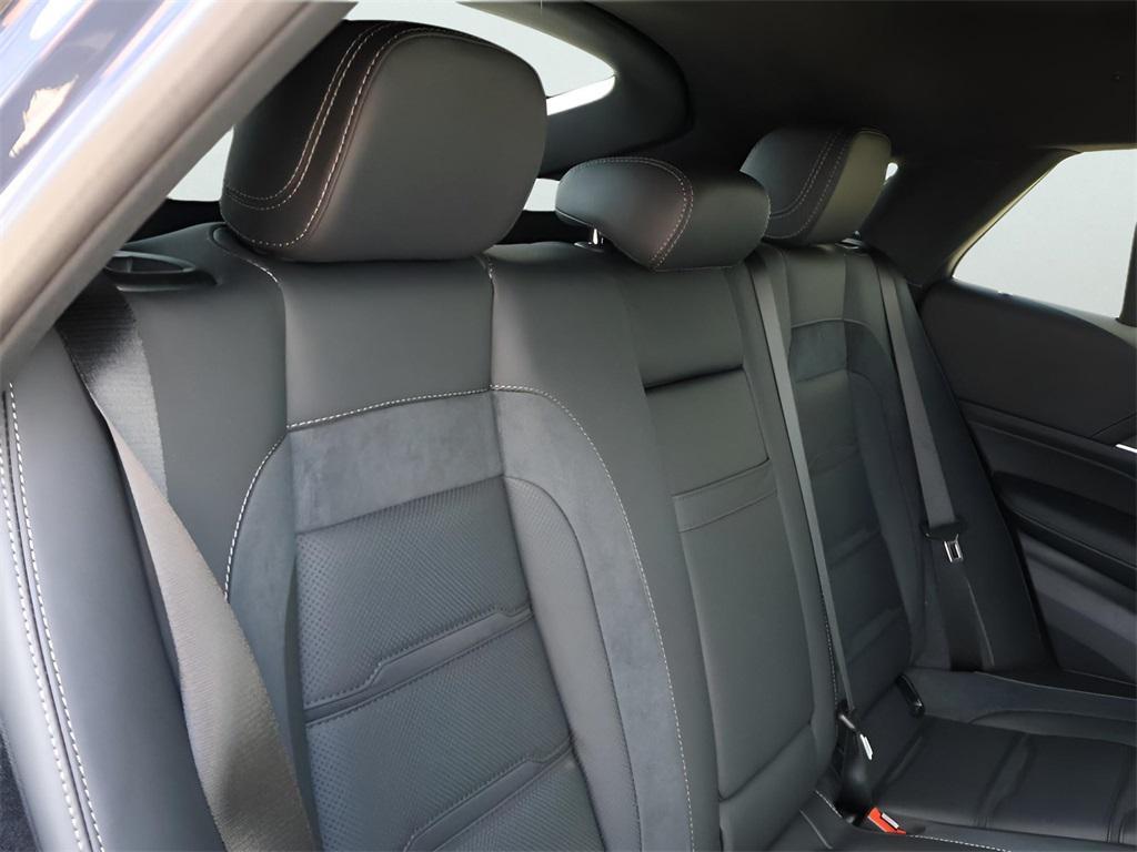 new 2025 Mercedes-Benz AMG GLE 53 car, priced at $101,675