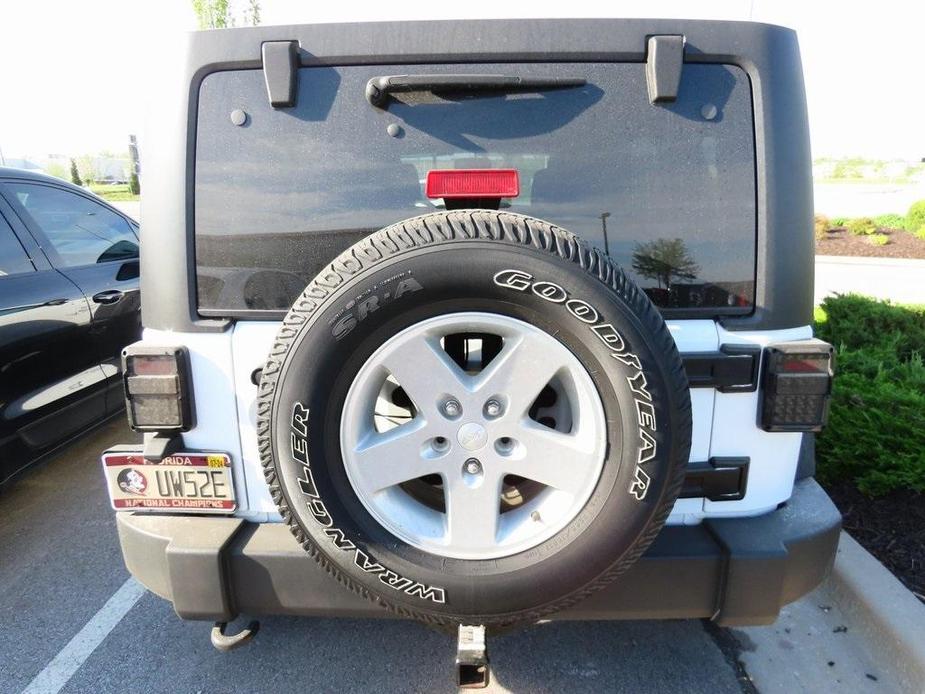 used 2015 Jeep Wrangler Unlimited car, priced at $21,900