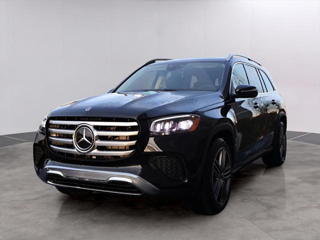 new 2025 Mercedes-Benz GLS 450 car, priced at $95,655