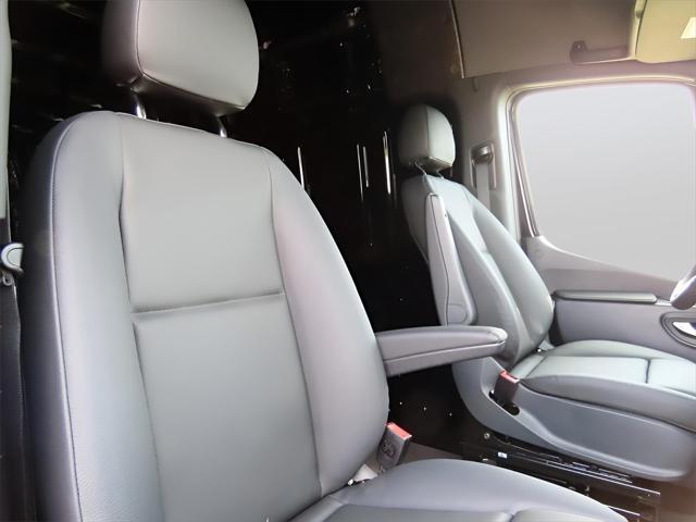 new 2024 Mercedes-Benz Sprinter 2500 car, priced at $81,420