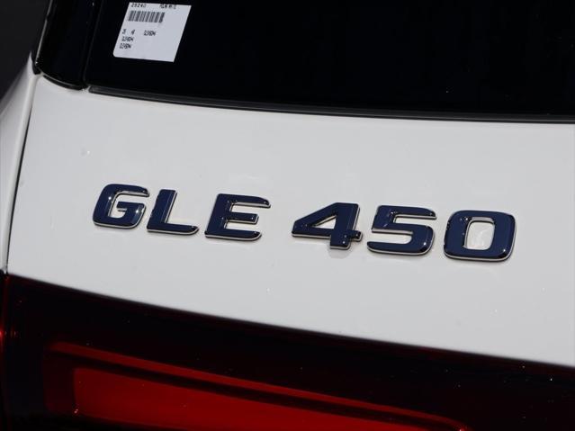 new 2025 Mercedes-Benz GLE 450 car, priced at $82,110
