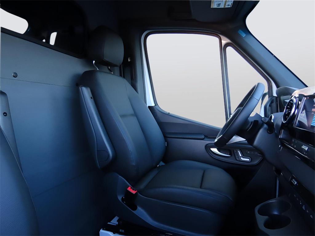 used 2024 Mercedes-Benz Sprinter 2500 car, priced at $43,339