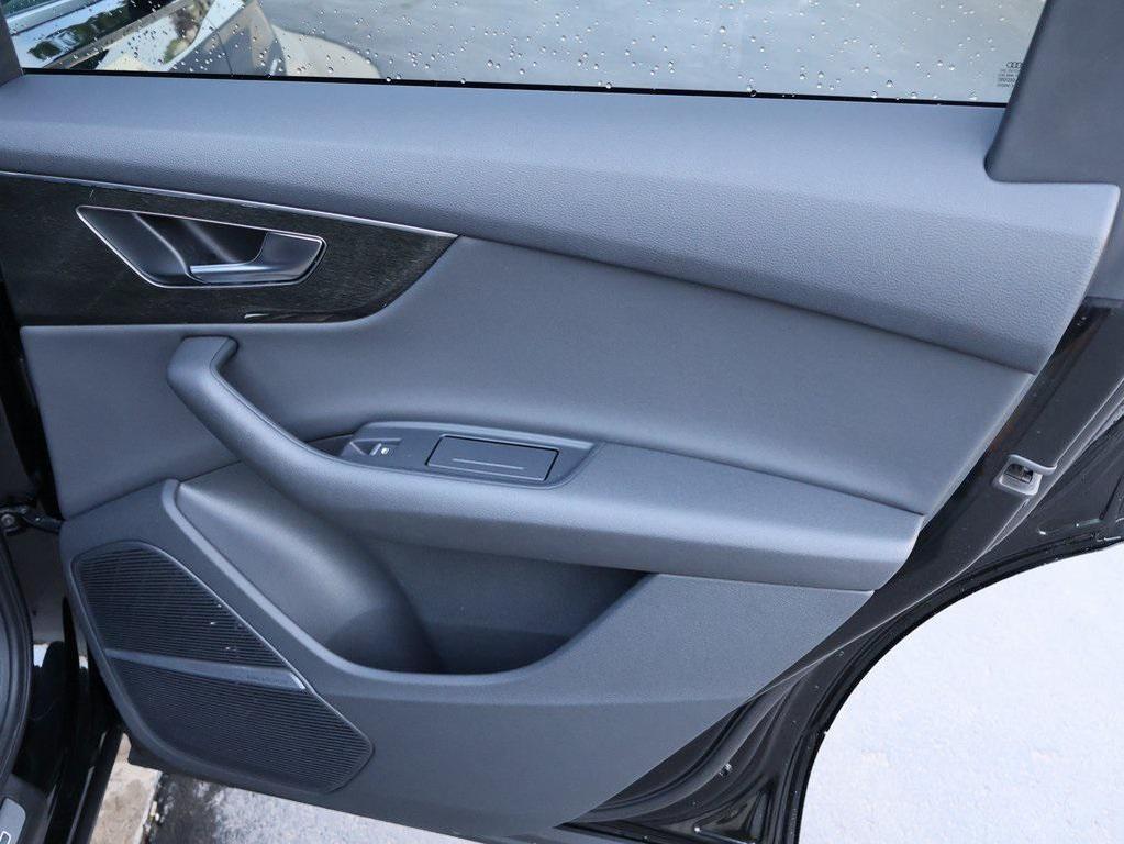 used 2022 Audi Q7 car, priced at $35,790