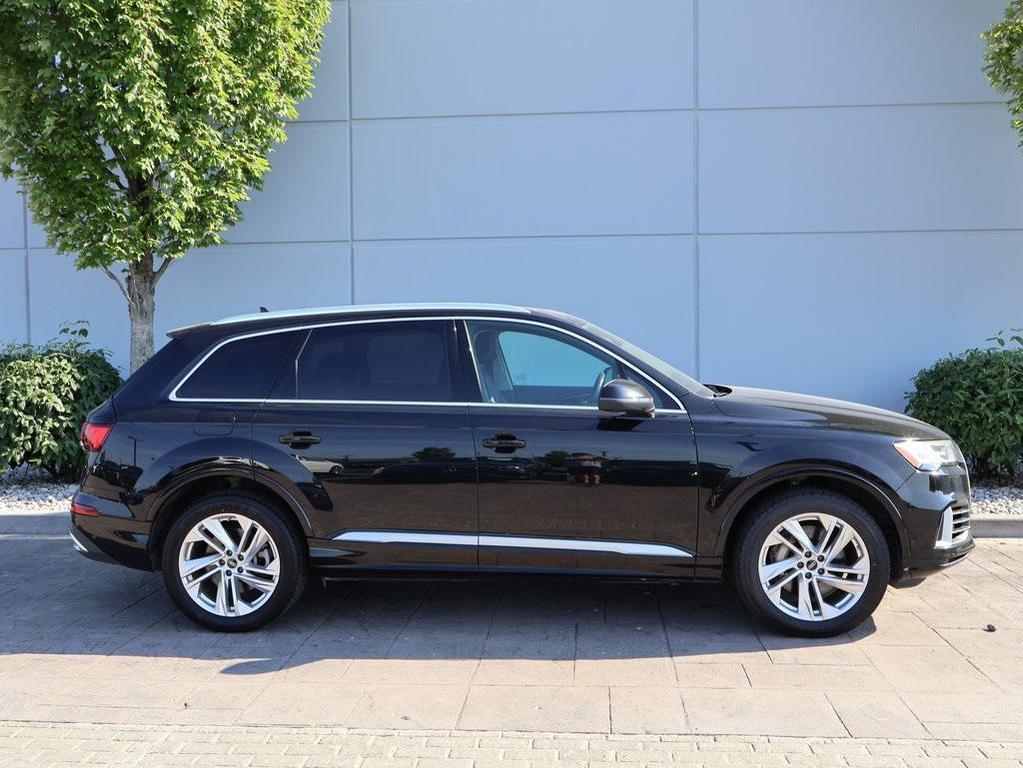 used 2022 Audi Q7 car