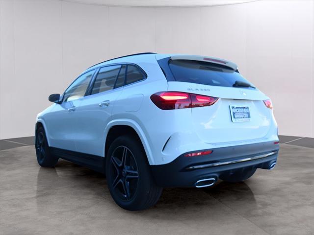 new 2025 Mercedes-Benz GLA 250 car, priced at $52,370
