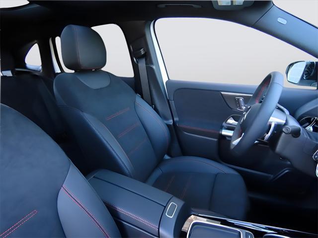 new 2025 Mercedes-Benz GLA 250 car, priced at $52,370